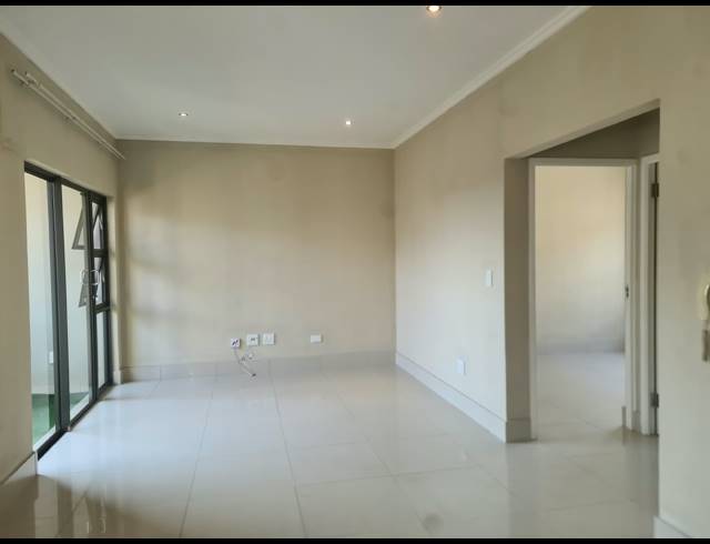 2 BEDROOM APARTMENT FOR SALE IN UMHLANGA RIDGE